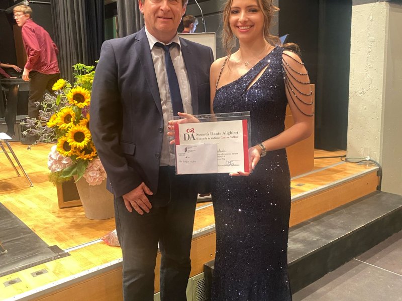 <img alt="" src="/user/pages/04.evenements/tous-les-evenements/la-societa-dante-alighieri-sostiene-i-giovani/Dubulluit Maléna.jpeg?title" width="768" height="1024" />