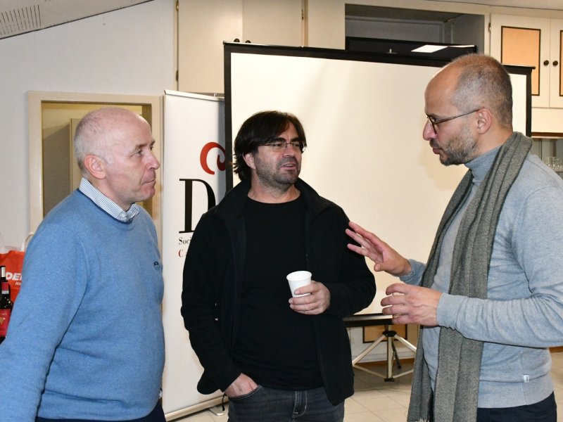 <img alt="" src="/user/pages/04.evenements/tous-les-evenements/alessandro-magno/Sperduti11.jpeg?title" width="800" height="533" />