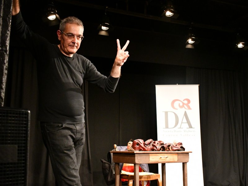 <img alt="" src="/user/pages/04.evenements/tous-les-evenements/segreti-della-commedia-dellarte/Aceti8.jpeg?title" width="800" height="533" />